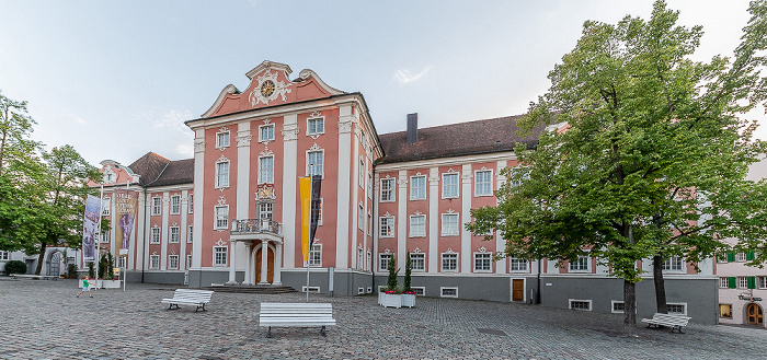 Meersburg Oberstadt: Schloßplatz - Neues Schloss