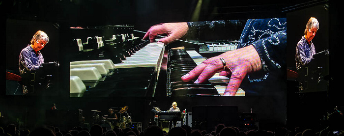 The O2 Arena: Deep Purple (+ Blue Öyster Cult) London Don Airey