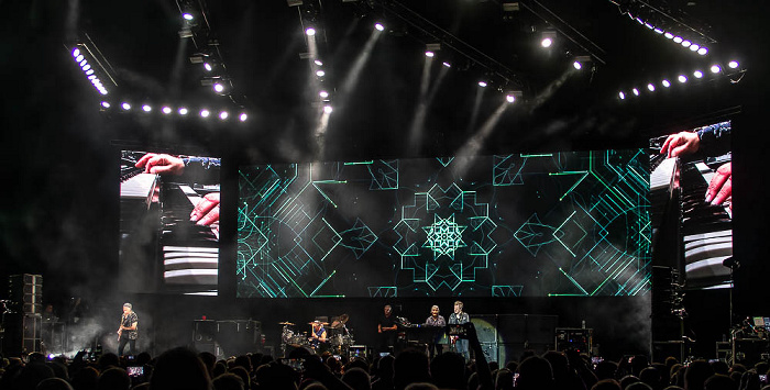 The O2 Arena: Deep Purple (+ Blue Öyster Cult) London