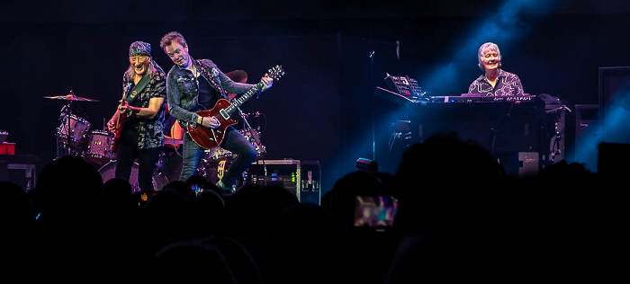 The O2 Arena: Deep Purple (+ Blue Öyster Cult) London