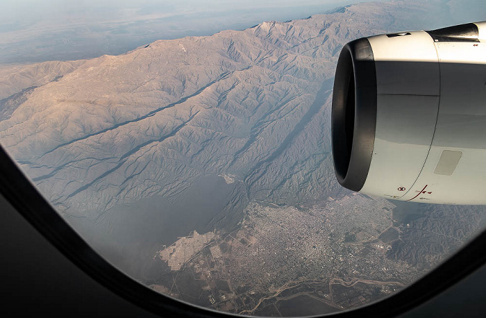 Argentinien San Fernando del Valle de Catamarca 2022-11-11 Flug IBE6833 Madrid-Barajas (MAD/LEMD) - Santiago de Chile (SCL/SCEL) Luftbild aerial photo