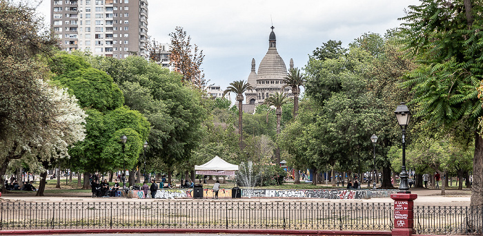 Santiago de Chile Parque Almagro Basilica de los Sacramentinos