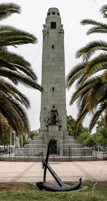 Santiago de Chile Plaza Capitán Prat: Monumento a los Héroes de Iquique (Monumento de las Glorias Navales o a los Héroes de la Esmeralda)