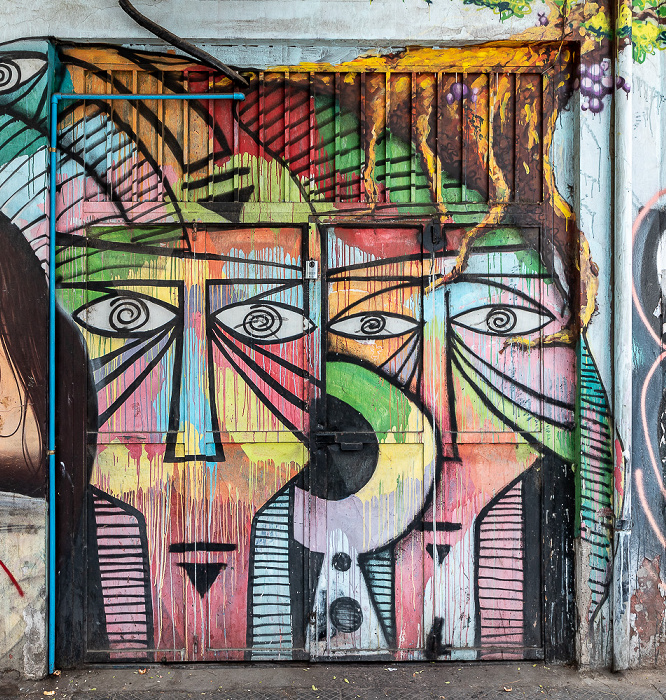 Santiago de Chile Barrio Bellavista: Santa Filomena - Street Art