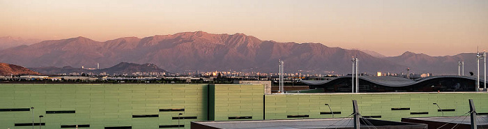 Santiago de Chile Blick aus dem Holiday Inn Aeropuerto Santiago