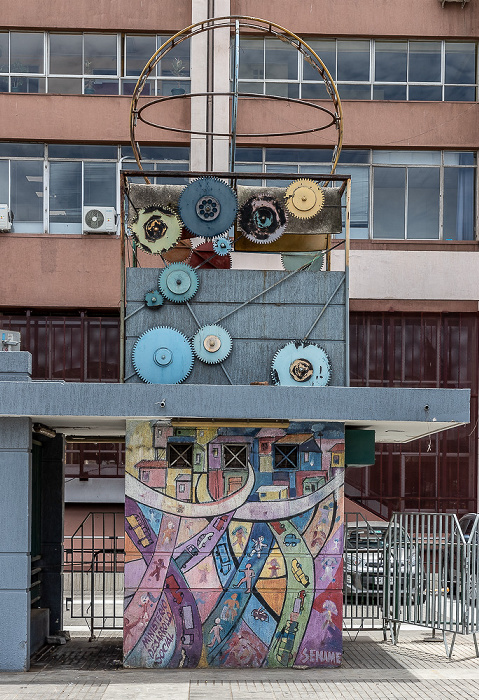 Valparaíso Plaza Aníbal Pinto: Street Art