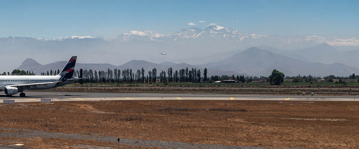 Aeropuerto Internacional Arturo Merino Benítez Santiago de Chile