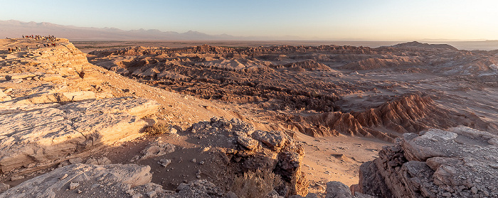 Blick vom Mirador Piedra del Coyote: Cordillera de la Sal (Atacama) mit dem Valle de la Luna Reserva nacional los Flamencos
