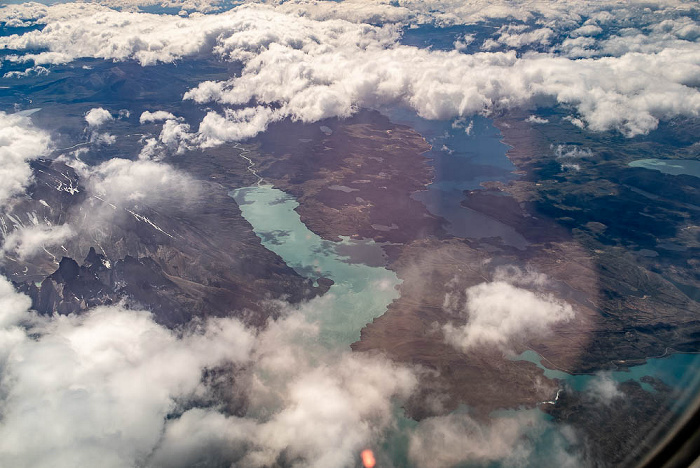 Patagonien Parque nacional Torres del Paine 2022-11-22 Flug SKU421 El Tepual Int'l (PMC/SCTE) - Teniente Julio Gallardo (PNT/SCNT) Luftbild aerial photo