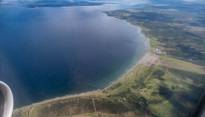 Provincia de Última Esperanza Canal Señoret 2022-11-22 Flug SKU421 El Tepual Int'l (PMC/SCTE) - Teniente Julio Gallardo (PNT/SCNT) Puerto Natales Luftbild aerial photo