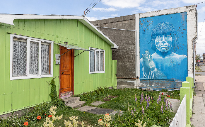 Puerto Natales Bernardo Phillipi: Street Art