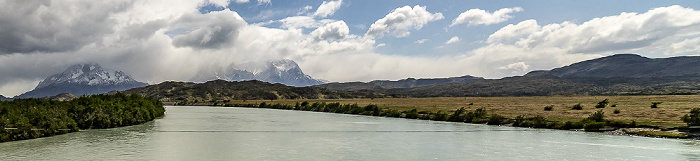 Parque nacional Torres del Paine Rio Grey Cordillera Paine