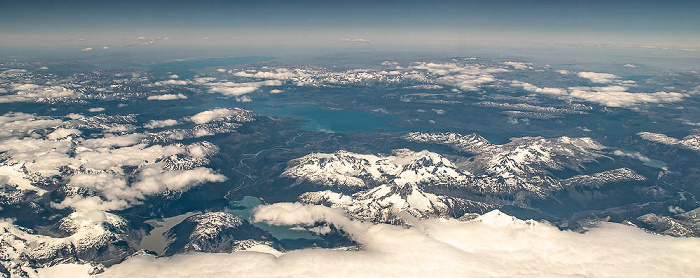 Lago General Carrera / Buenos Aires (oben), Lago Fiero (unten links), Lago Leones (unten rechts) Patagonien