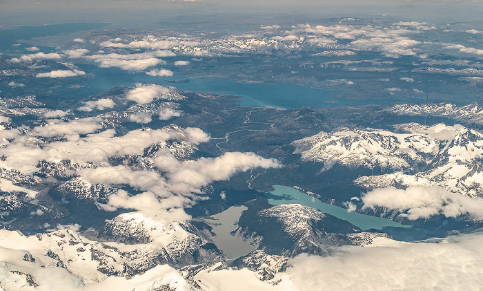 Lago General Carrera / Buenos Aires (oben), Lago Fiero (unten links), Lago Leones (unten rechts) Patagonien