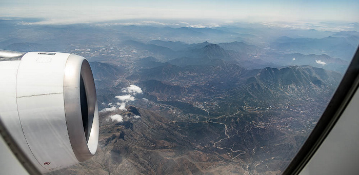 Región Metropolitana de Santiago 2022-12-01 Flug IBE6830 Santiago de Chile (SCL/SCEL) - Madrid-Barajas (MAD/LEMD) Luftbild aerial photo