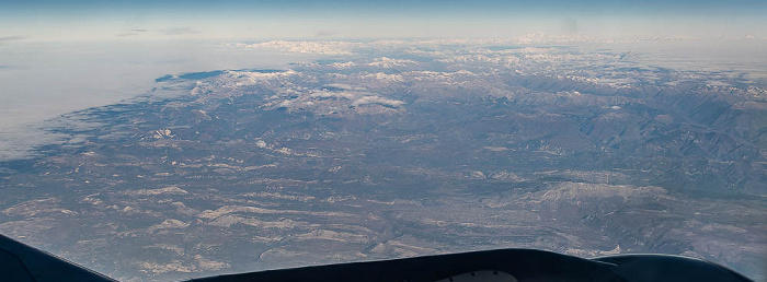 Italien Alpen 2022-12-02 Flug IBE3190 Madrid-Barajas (MAD/LEMD) - München Franz Josef Strauß (MUC/EDDM) Luftbild aerial photo