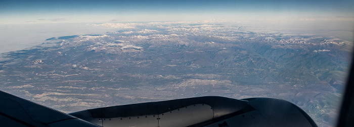 Italien Alpen 2022-12-02 Flug IBE3190 Madrid-Barajas (MAD/LEMD) - München Franz Josef Strauß (MUC/EDDM) Luftbild aerial photo