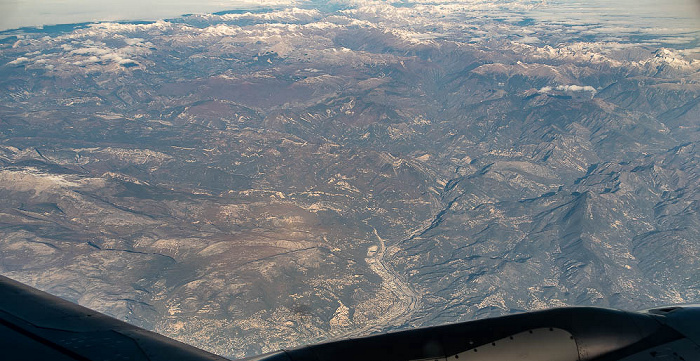 Italien Alpen 2022-12-02 Flug IBE3190 Madrid-Barajas (MAD/LEMD) - München Franz Josef Strauß (MUC/EDDM) Luftbild aerial photo