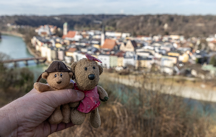 Wasserburg am Inn Aussichtspunkt Schöne Aussicht: Ted und Teddine Altstadt
