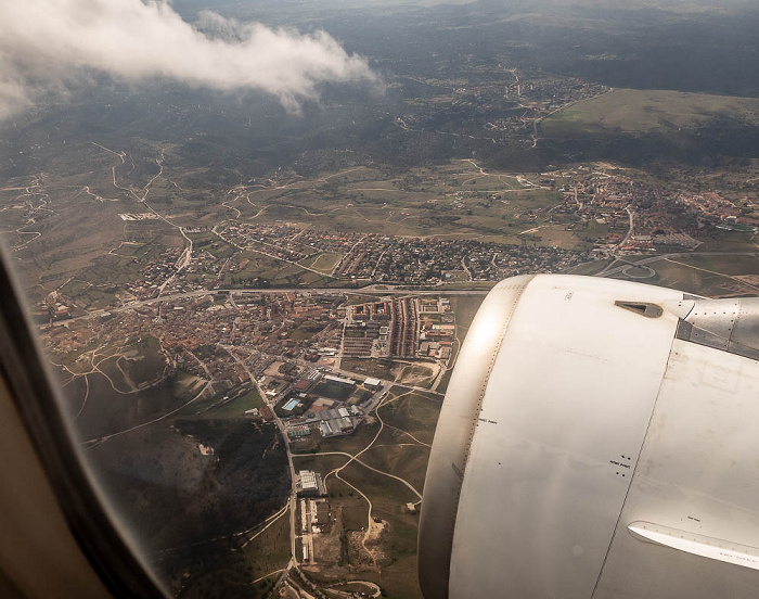 Comunidad de Madrid El Molar 2023-03-24 Flug IBE3191 München Franz Josef Strauß (MUC/EDDM) - Madrid-Barajas (MAD/LEMD) Luftbild aerial photo