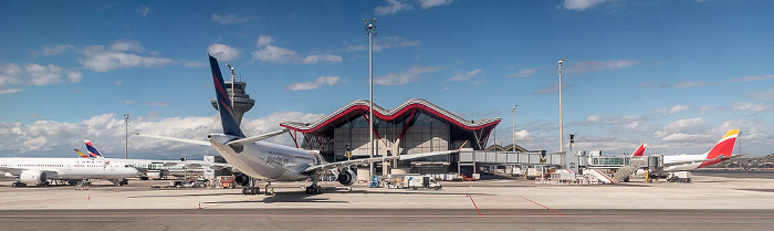Aeropuerto Adolfo Suárez Madrid-Barajas: Terminal 4S 2023-03-24 Flug IBE3191 München Franz Josef Strauß (MUC/EDDM) - Madrid-Barajas (MAD/LEMD)