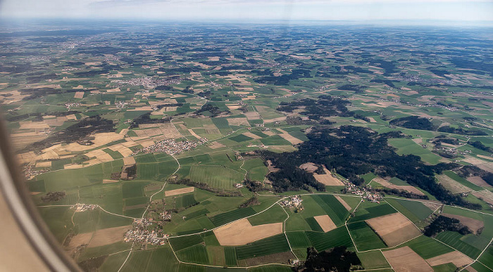 Bayern - Landkreis Freising 2023-04-22 Flug EZY8638 München Franz Josef Strauß (MUC/EDDM) - London Gatwick (LGW/EGKK) Gerlhausen Nandlstadt Oberappersdorf Obermarchenbach Luftbild aerial photo