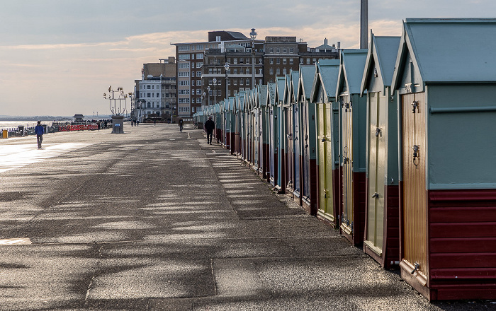Brighton Hove Seafront: Strandhäuschen