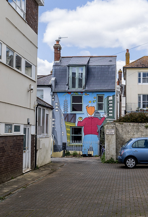 Brighton Kemp Town: College Place - Street Art