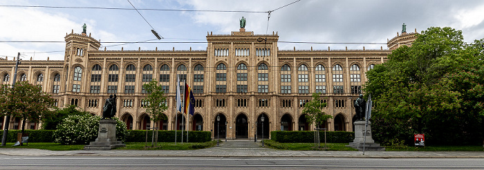 Maximilianstraße: Regierung von Oberbayern München