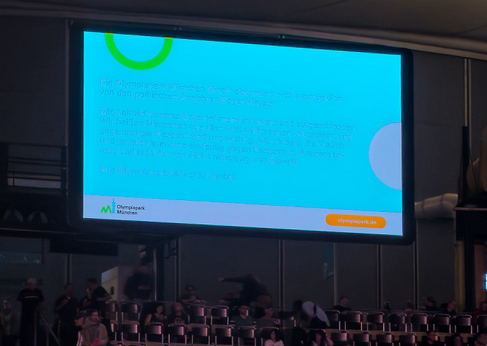 Olympiahalle: Roger Waters München Die Olympiapark GmbH distanziert sich ausdrücklich von den politischen Ansichten Roger Waters.Damit ist die Olympiapark GmbH nicht allein.