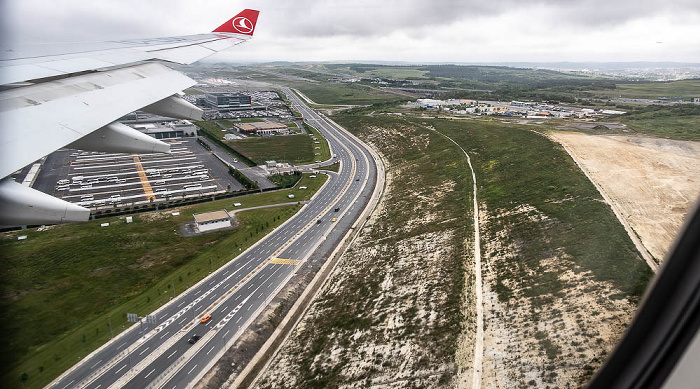 Istanbul Vecihi Hürkuş Caddesi 2023-05-28 Flug THY1630 München Franz Josef Strauß (MUC/EDDM) - Istanbul Airport (IST/LTFM) Flughafen Istanbul (İstanbul Havalimanı) Luftbild aerial photo