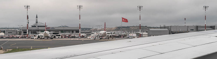 Flughafen Istanbul (İstanbul Havalimanı) 2023-05-28 Flug THY1630 München Franz Josef Strauß (MUC/EDDM) - Istanbul Airport (IST/LTFM)