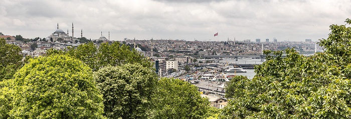 Blick vom Topkapı-Palast: Goldenes Horn Istanbul 2023