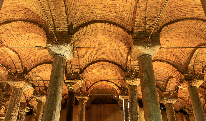 Yerebatan-Zisterne (Cisterna Basilica) Istanbul