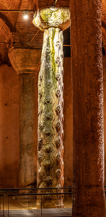 Istanbul Yerebatan-Zisterne (Cisterna Basilica)