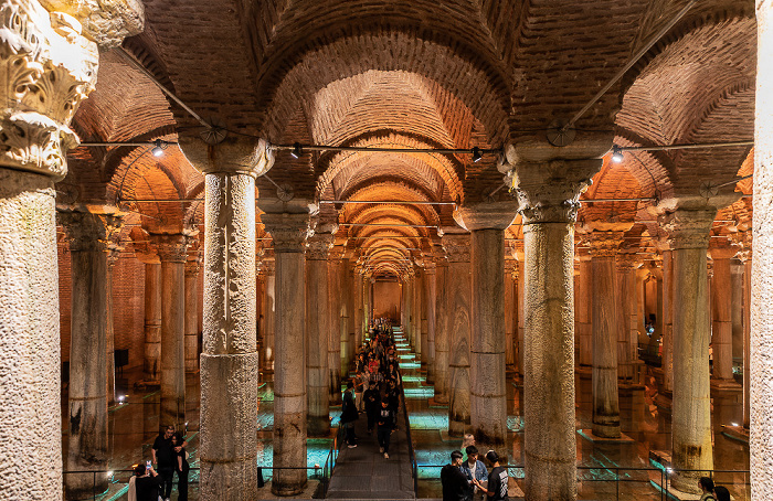 Istanbul Yerebatan-Zisterne (Cisterna Basilica)