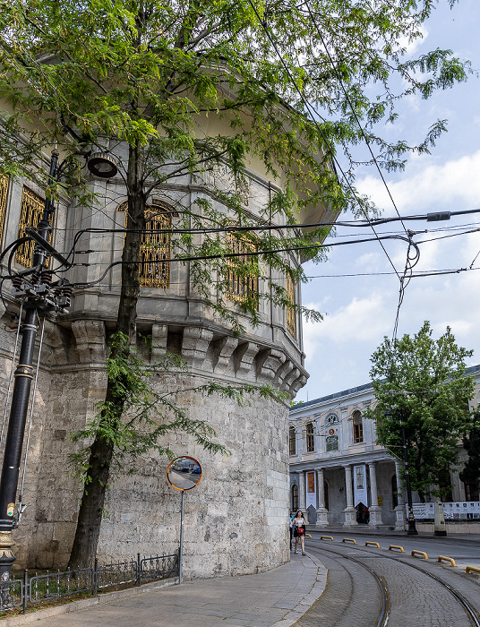 Alemdar Caddesi: Alay Köşkü Istanbul