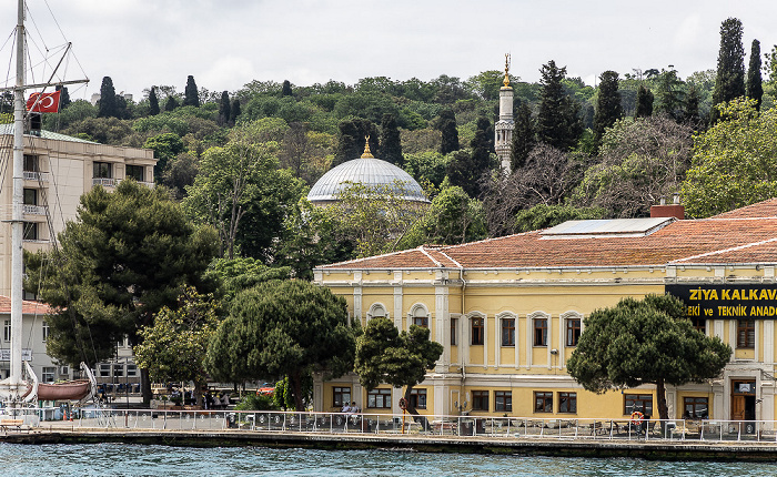 Istanbul Bosporus, Beşiktaş Küçük-Mecidiye-Moschee