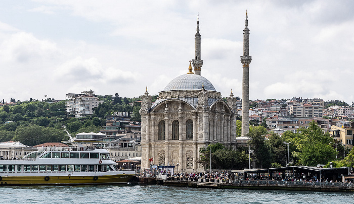 Istanbul Bosporus, Beşiktaş mit der Ortaköy-Moschee