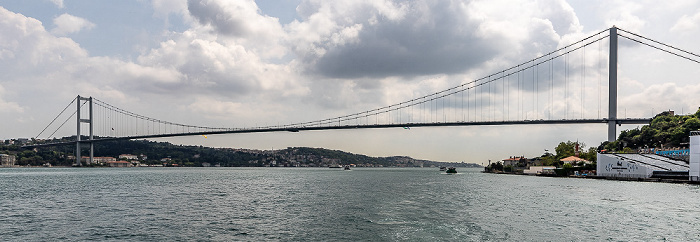 Bosporus, Bosporus-Brücke (Brücke der Märtyrer des 15. Juli) Istanbul 2023