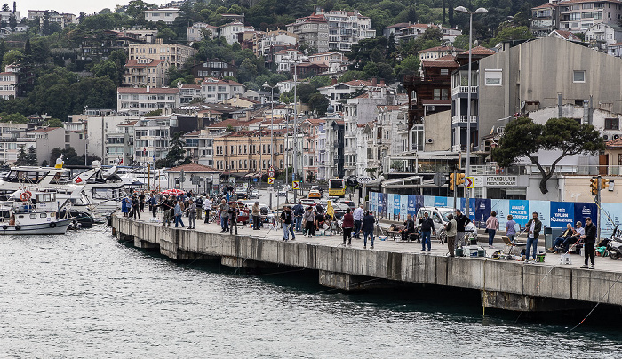 Istanbul Bosporus, Beşiktaş mit der Bebek Arnavutköy Caddesi