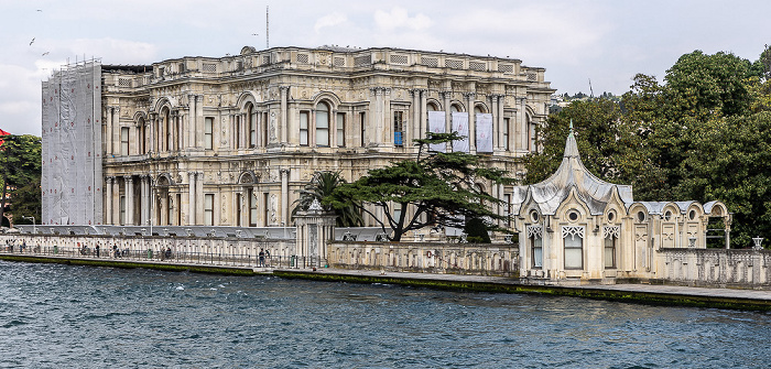 Istanbul Bosporus, Üsküdar mit dem Beylerbeyi-Palast