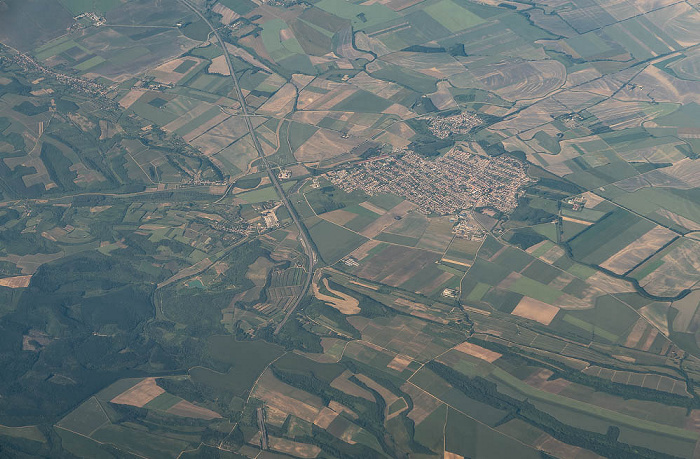Region Südtransdanubien Autópálya M6, Badeseck 2023-05-31 Flug THY1635 Istanbul Airport (IST/LTFM) - München Franz Josef Strauß (MUC/EDDM) Luftbild aerial photo