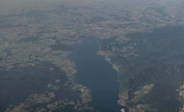 Oberösterreich Attersee 2023-05-31 Flug THY1635 Istanbul Airport (IST/LTFM) - München Franz Josef Strauß (MUC/EDDM) Schörfling am Attersee Seewalchen am Attersee Steinbach am Attersee Luftbild aerial photo