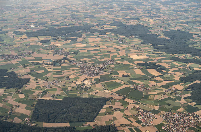 Bayern - Landkreis Erding: Forstern 2023-05-31 Flug THY1635 Istanbul Airport (IST/LTFM) - München Franz Josef Strauß (MUC/EDDM) Luftbild aerial photo