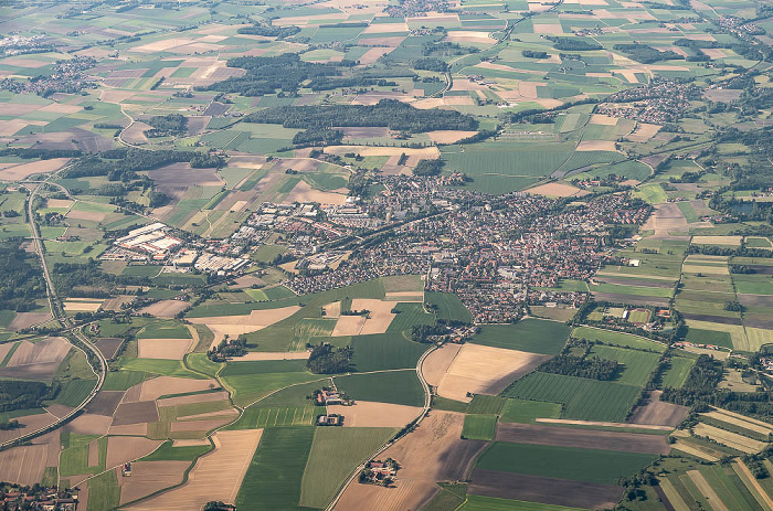 Bayern - Landkreis Ebersberg: Markt Schwaben 2023-05-31 Flug THY1635 Istanbul Airport (IST/LTFM) - München Franz Josef Strauß (MUC/EDDM) Flughafentangente Ost (St 2580) Luftbild aerial photo