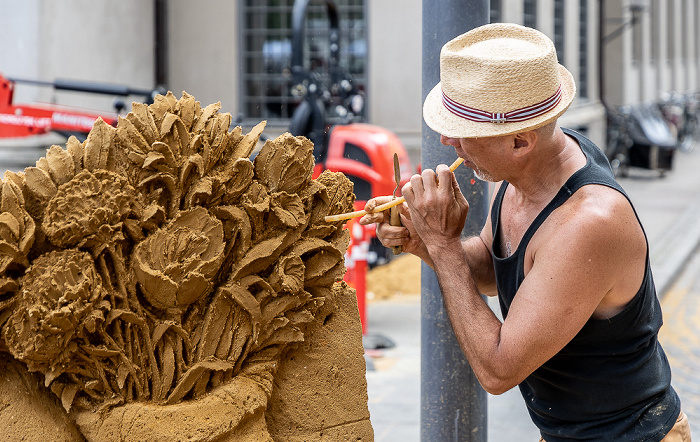 Kopenhagen Kongens Nytorv: Magasin and Hundested Sand Sculpture Festival - Leonardo Ugolini