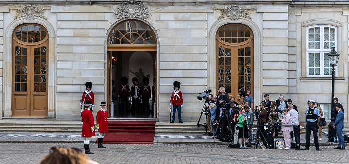 Schloss Amalienborg: Palais Moltke (Palais Christian VII.) - Empfang für den norwegischen König Harald V. Kopenhagen