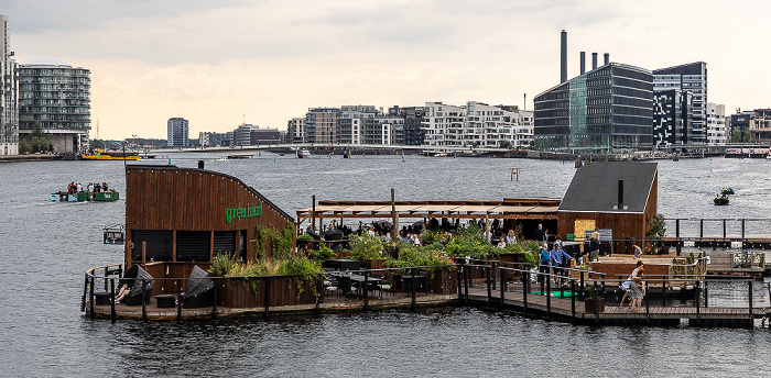 Sydhavnen mit der Bar Green Island of Copenhagen Kopenhagen