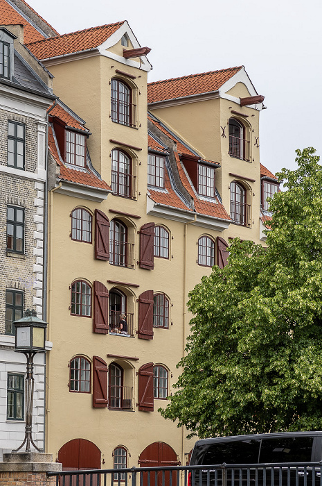 Kopenhagen Christianshavn: Overgaden Neden Vandet